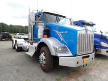 2014 KENWORTH T800 TRUCK TRACTOR, 586,136+ mi,  PACCAR DIESEL, AUTOMATIC, T