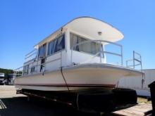 GIBSON FIBER GLASS HOUSE BOAT,  36' LONG , 12' WIDE * NO TITLE, BILL OF SAL