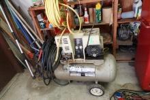 SEARS 2 HP ELECTRIC COMPRESSOR WITH HOSE REEL AND EXTRA HOSE 20 GALLON TANK