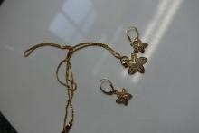 14 KT YELLOW GOLD 22" NECKLACE WITH STARFISH PENDANT AND MATCHING EARRINGS