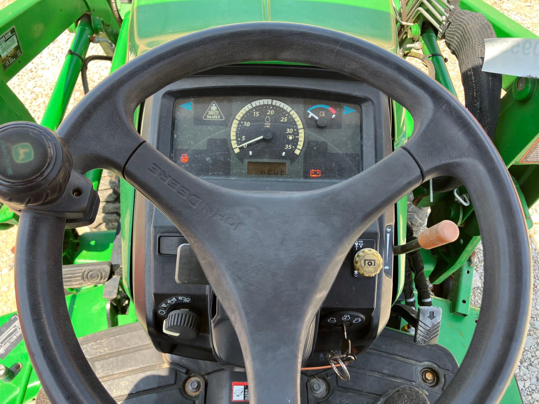 JOHN DEERE 1025R TLB