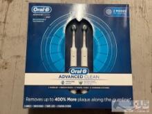 NEW!!! Oral-B Advanced Clean Tooth Brushes