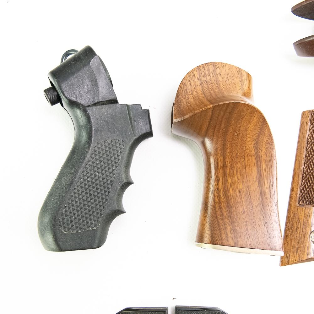 11x Sets of Handgun Grips