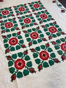 handmaid antique applique quilt about a queen SZ