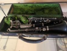 Conn clarinet in case