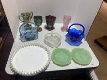 Beautiful multicolor and opalescent glass Fenton, Jadeite plates