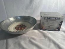 New Crystal Glass Bunny Candy Dish / Triumph Serving Bowl