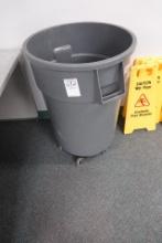 ROLLING TRASH CAN, WET FLOOR SIGNS & SQUEEGEE X1