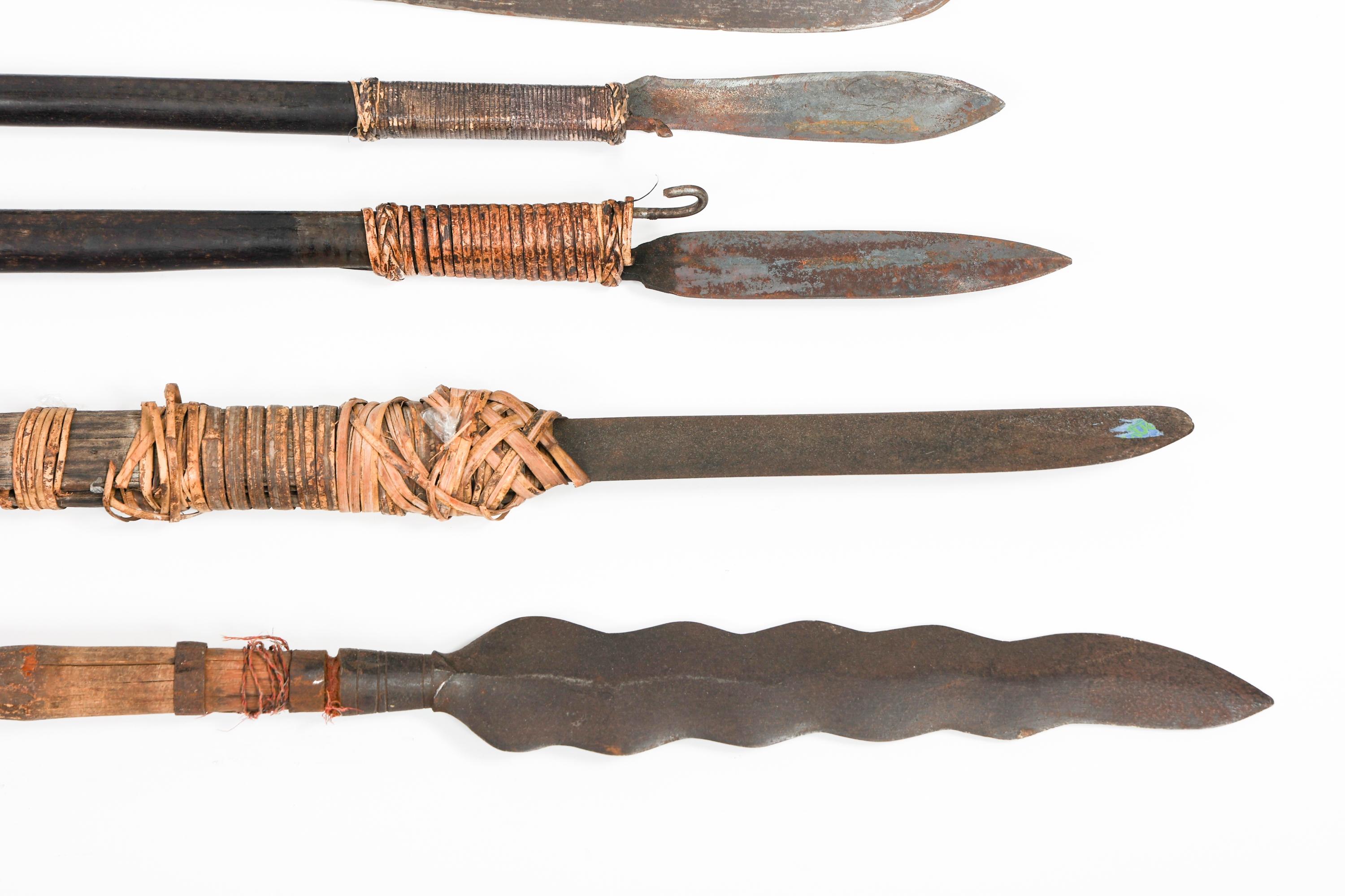 SOUTHEAST ASIAN TRIBAL SPEARS