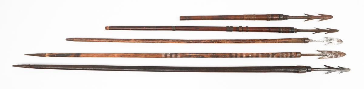 SOUTHEAST ASIAN HUNTING & FISHING SPEARS