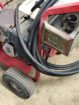 Pressure washer, Honda 3200PSI, gasoline, cold water. Works well