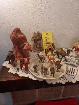 Assortment of Small Camel Decor & Islander Figurine