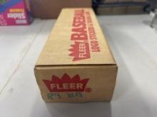 Fleer 89 Baseball Cards and Stickers