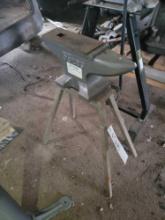 Central forge 55lb anvil with metal stand