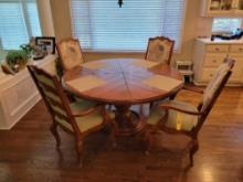 Century furniture dining table with column base and 4 matching chairs