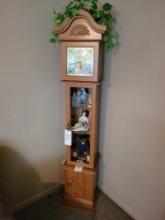 Grandfather Clock (Contents not included)