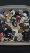 Vintage lot of buttons