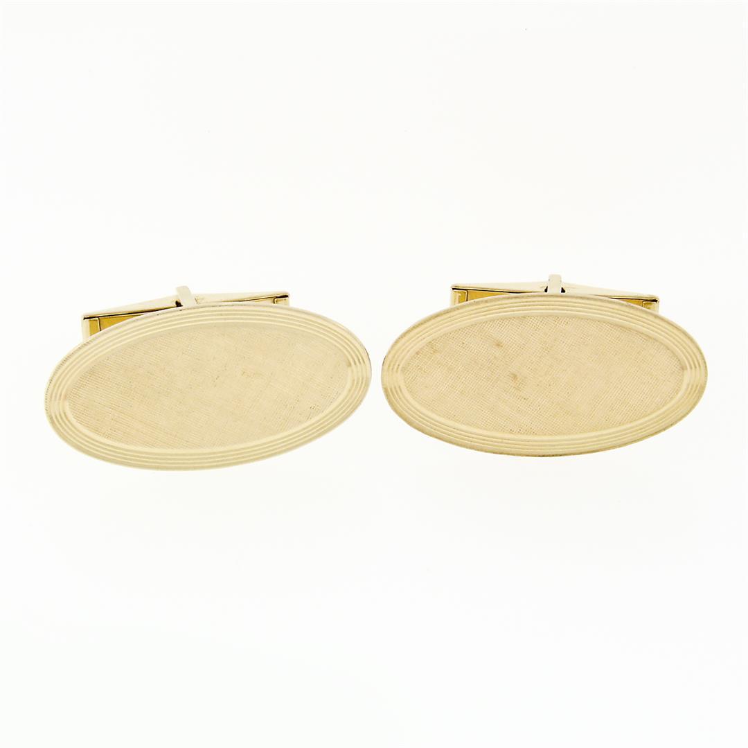 Vintage ArtCarved Men's 14k Gold Florentine Finish Grooved Frame Oval Cufflinks