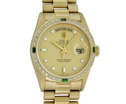 Rolex Mens Quickset 18K Yellow Gold Factory Champagne Diamond Dial Emerald Bezel