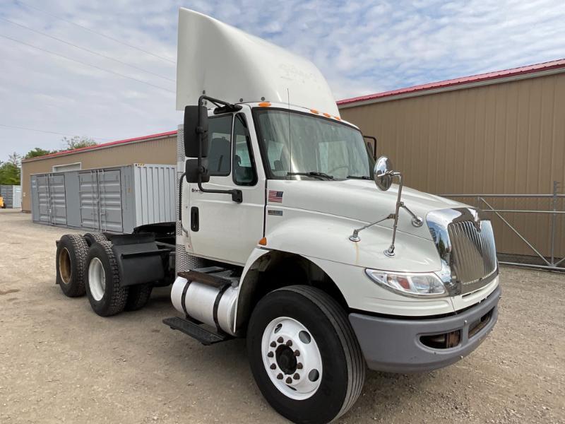 2012 International 4400 Daycab