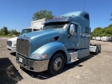 2004 Peterbilt 387 Sleeper