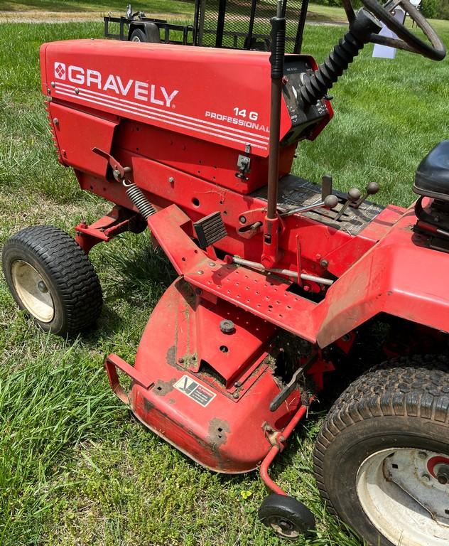 Gravely Riding Lawn Mower 14.G Professional