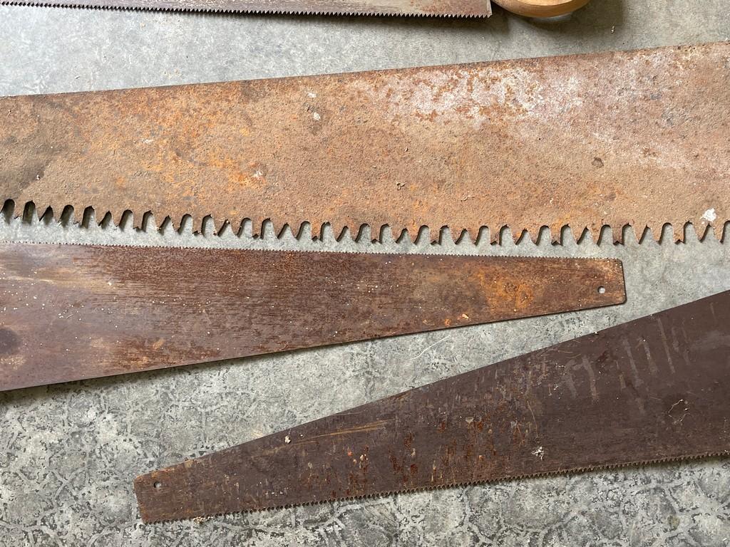 Lot of Saws