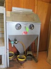 Trinco Dry Blast Cabinet