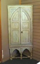 Antique Painted Corner Cabinet with Arched Doors
