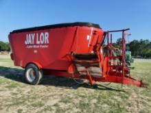 Jaylor 2725 Cutter Mixer Feeder Wagon