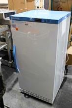 NEW ACCUCOLD PHARMA-VAC ARS8PV SELF CONTAINED MEDICAL REFRIGERATOR