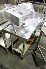 30X18 STAINLESS STEEL TABLE