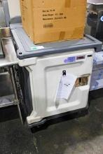 NEW CAMBBRO HEALTHCARE MDC1520 MEAL DELIVERY SERVICE CART