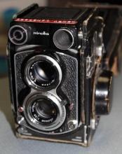 Minolta Autocord Citizen-MVL Box Camera in Leather Case