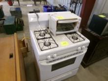 Frigidaire Gas Stove and Euro Pro Toaster Oven (2776)