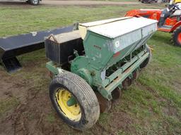 John Deere 187B 3pt No Til Grain Drill w/ Grass Seed, Heavy Concrete Weight