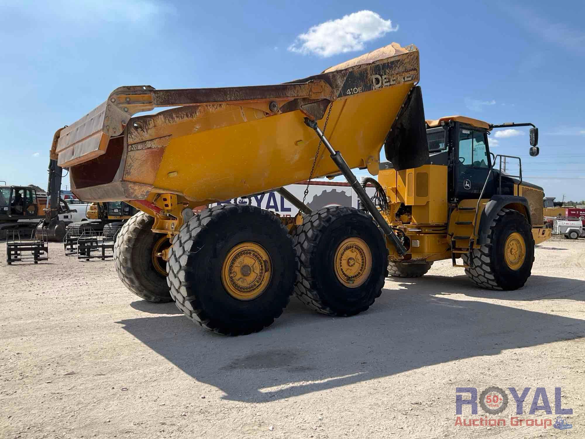 2021 John Deere 410E 40 Ton Articulated Off Road Dump truck