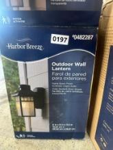 Harbor Breeze Outdoor Wall Lantern (like new)