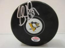 Sidney Crosby of the Pittsburgh Penguins signed autographed logo hockey puck PAAS COA 377