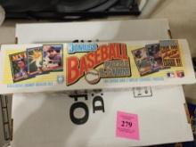 DONRUSS 1991 BASEBALL CARDS INCLUDES PUZZLE CARDS