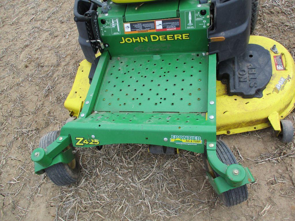 John Deere Z425 EZ Trak zero turn mower, 240 Hrs. 54" deck