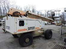 SIMON AERIAL Lift / Motorized -- Running Condition Unknown