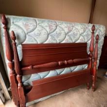Beautiful Wooden Queen Size Bed
