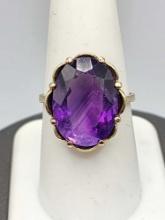 Estate 8ct gold & huge amethyst stone ring, size 8.5